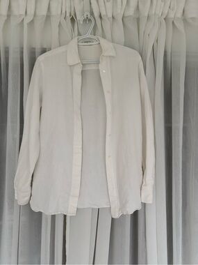 Babaton Aritzia Linen Button Up Shirt